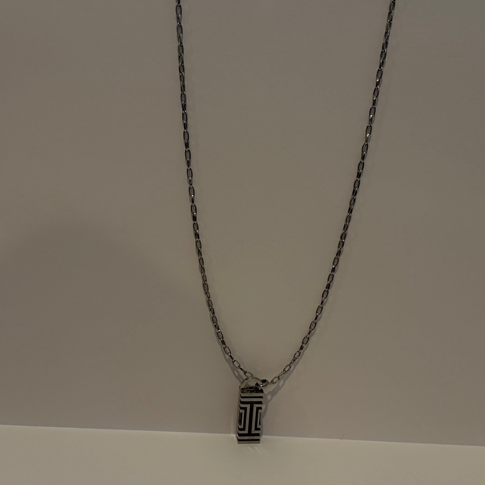 Tory Burch Silver 17” Pendant Necklace